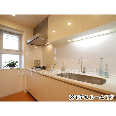 キッチン　同タイプ3階のお部屋を撮影。仕様が異なることがあります。