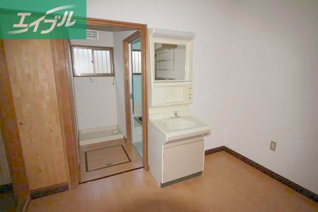 洗面設備　洗面台