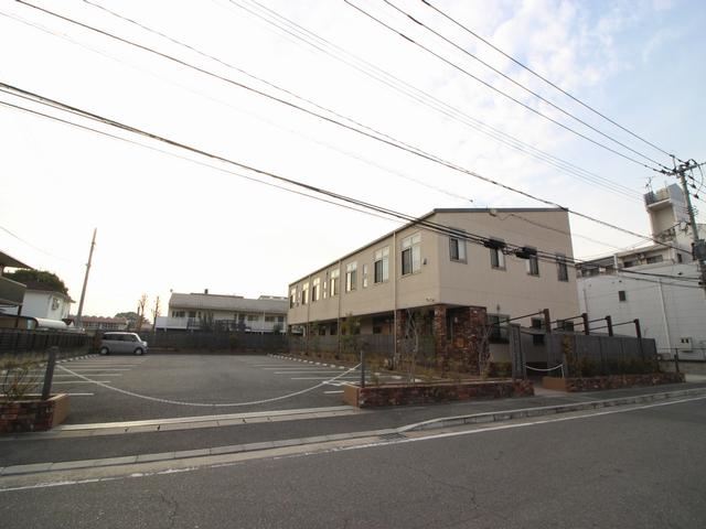 幼稚園・保育園　たのしい保育園（幼稚園・保育園）まで674m