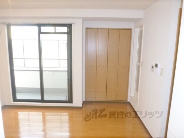 居室・リビング　居室