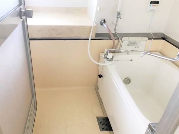 バス・シャワールーム　ビレッジハウスの同一物件・同一タイプの間取りの写真です