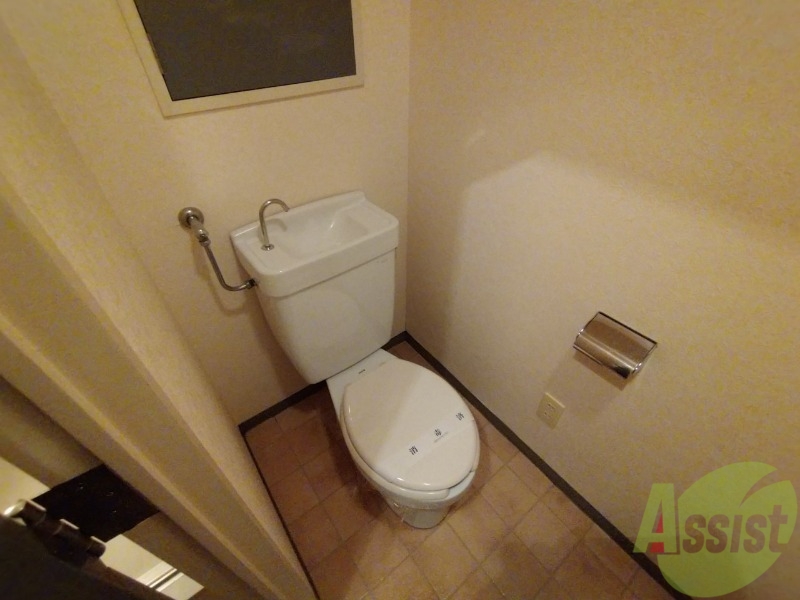 トイレ　嬉しいバストイレ別です！安心して使用できます。