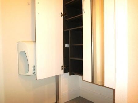 玄関　靴もたくさん収納できます♪