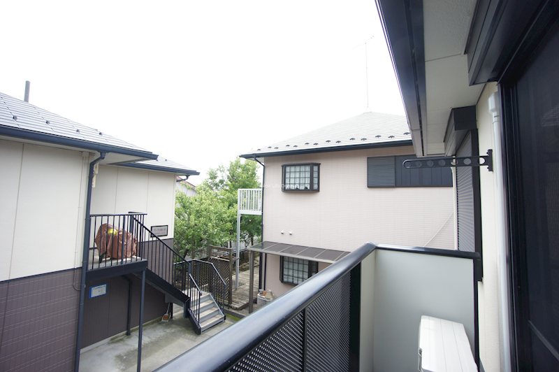 バルコニー　南に面したバルコニー☆お洗濯物も良く乾きます☆