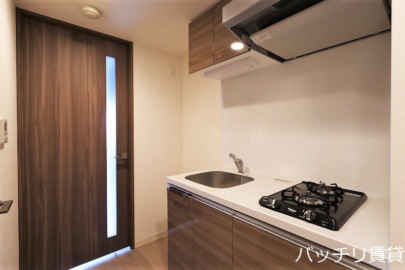 キッチン　画像は同型タイプの為現状を優先致します。