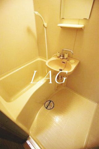 バス・シャワールーム　お風呂です。