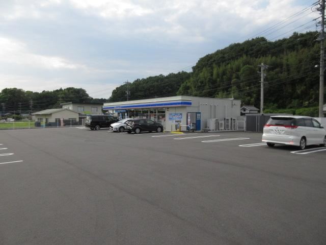 コンビニ　ローソン（コンビニ）まで610m