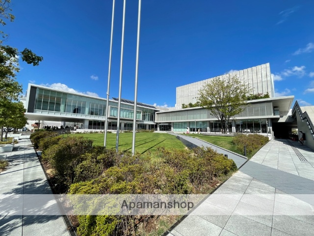 その他　東大阪市文化創造館（その他）まで329m