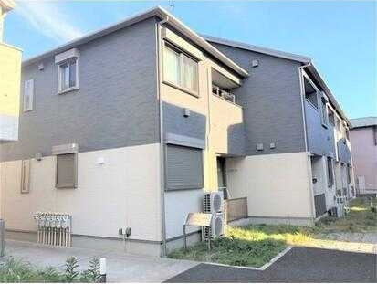 建物外観　【充実設備に安心のオートロック付き♪】お問い合わせはお早めに