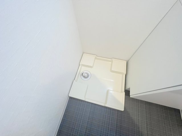 その他設備　室内に洗濯機置場があれば雨の日でも濡れる心配がございませんね