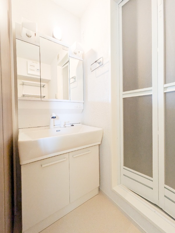 洗面設備　図面と現状に相違がある場合には現状を優先