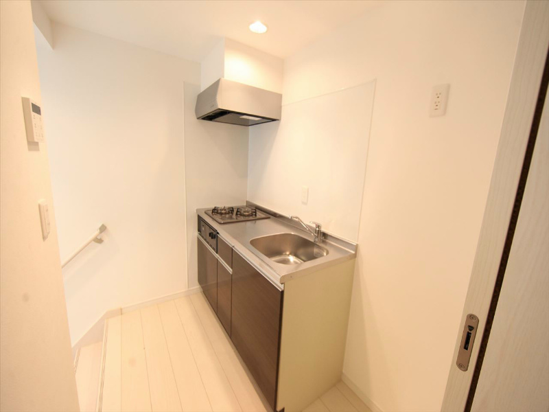 キッチン　システムキッチン（ガス2口コンロ付）