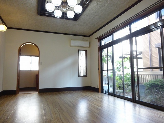 居室・リビング　★お問い合わせは【048-776-5175】レーベンハウス上