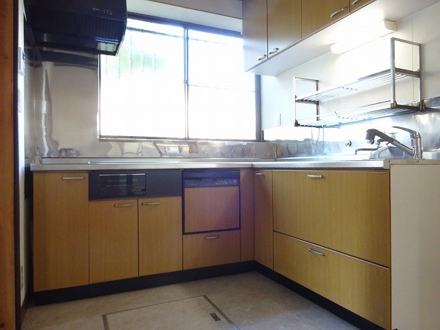 キッチン　★お問い合わせは【048-776-5175】レーベンハウス上