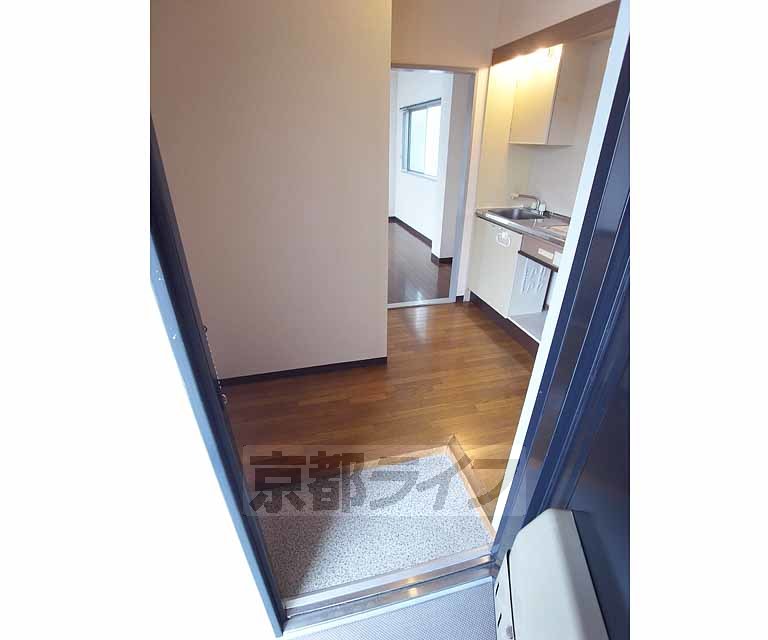 玄関　広い玄関です。