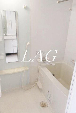 バス・シャワールーム　お風呂です。