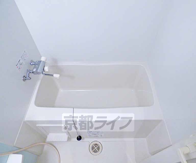 バス・シャワールーム　広いお風呂です。