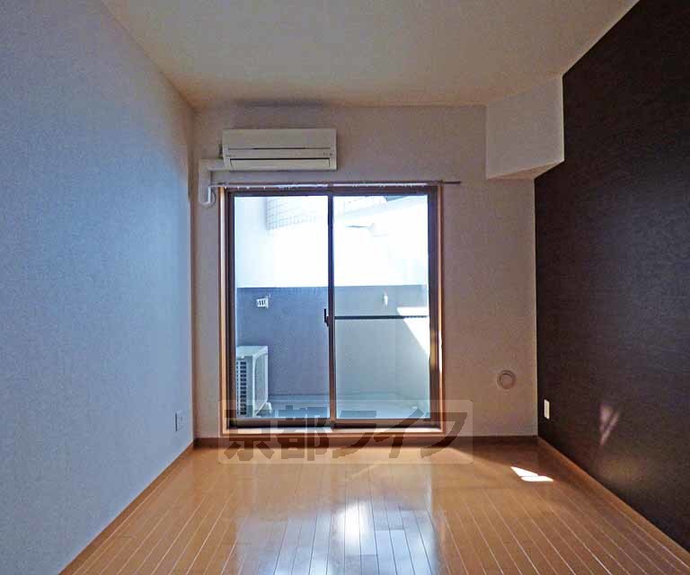 居室・リビング　綺麗なお部屋です。