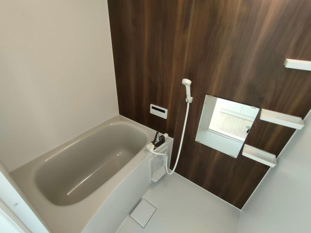 バス・シャワールーム　現況優先