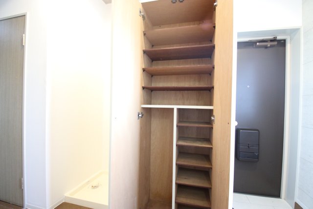 収納　※他の号室の参考写真です※