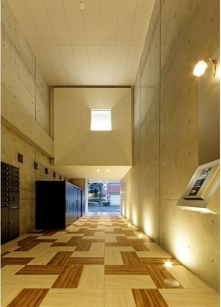 エントランス　初期費用分割可★ご希望の場所まで無料送迎サービス付♪