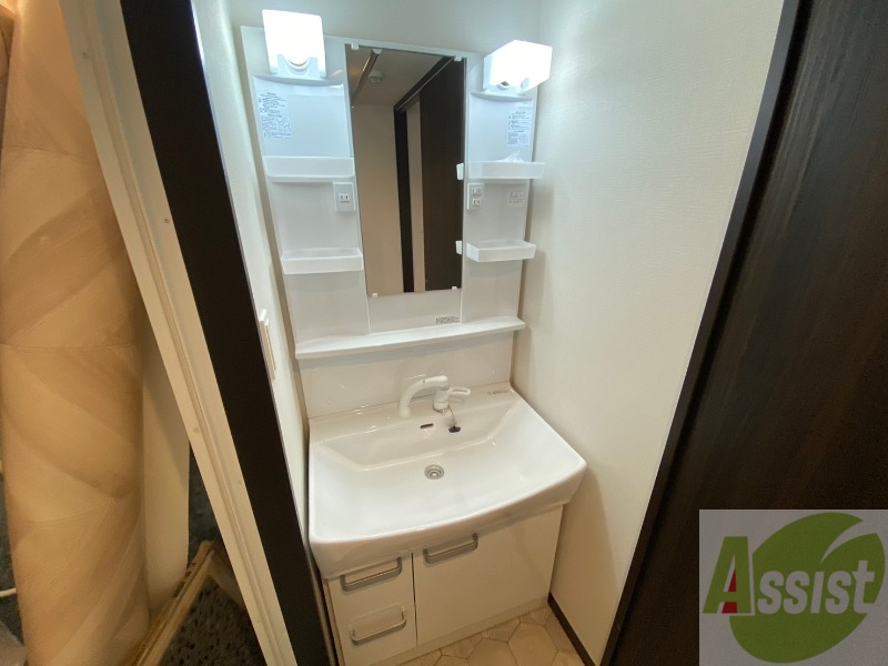 洗面設備　シャンプードレッサーで身支度もラクラクです！