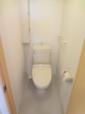 トイレ　シンプルで使いやすいトイレです