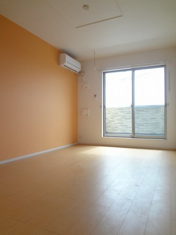 その他部屋・スペース　明るい色調の室内です