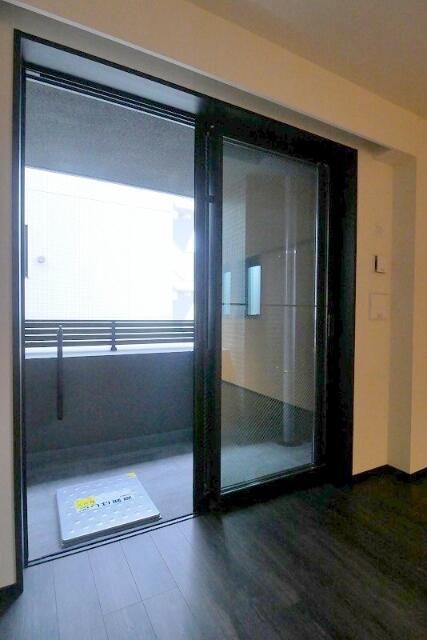 バルコニー　バルコニーがあります