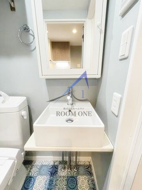 洗面設備　洗面台です。