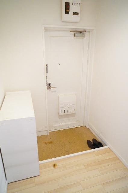 玄関　玄関