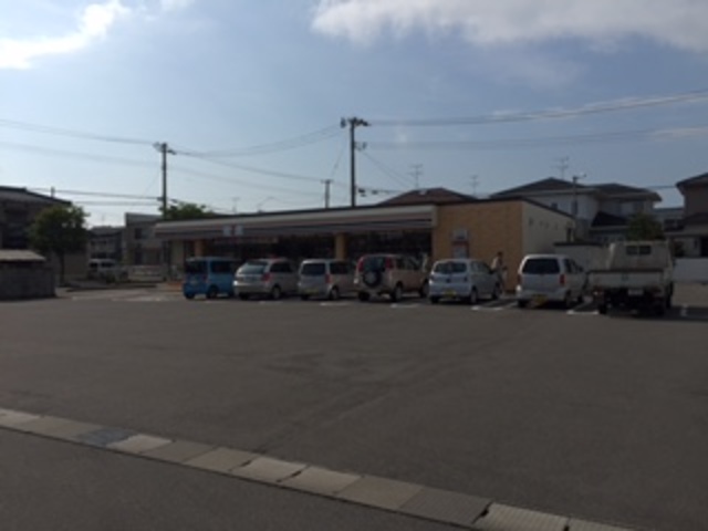 コンビニ　セブンイレブン新潟車場店（コンビニ）まで758m