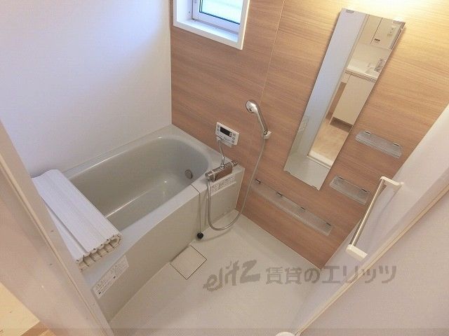 バス・シャワールーム　風呂