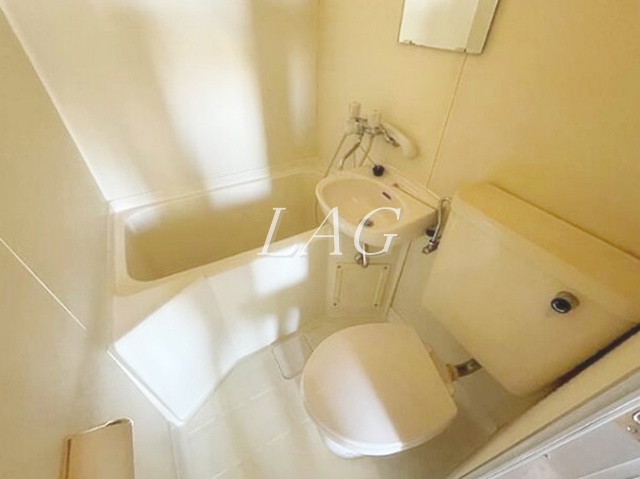 バス・シャワールーム　お風呂です。