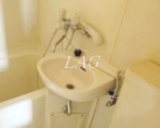 洗面設備　洗面台です。