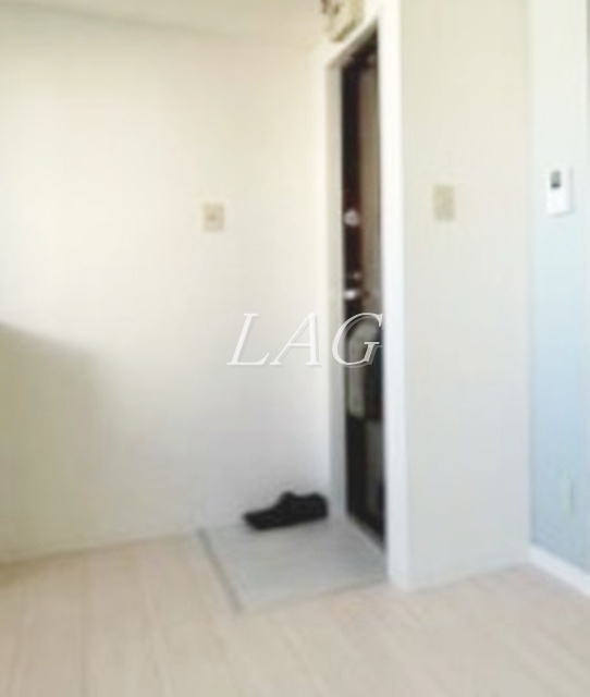 玄関　玄関です。