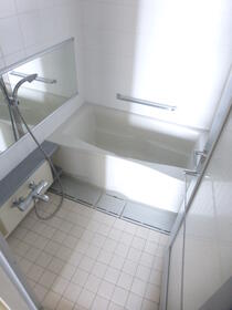 バス・シャワールーム　バス※別部屋参考写真