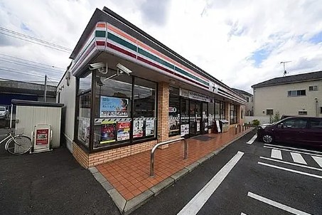 コンビニ　セブンイレブン大和柳橋1丁目店（コンビニ）まで598m