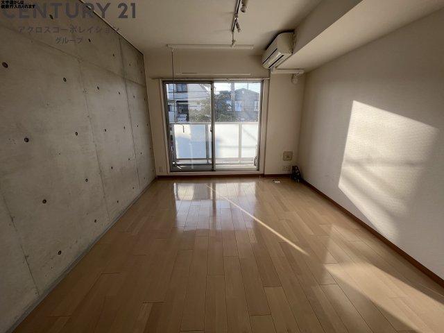 居室・リビング　エアコン付きで初期費用を抑えたい方にもおすすめです。