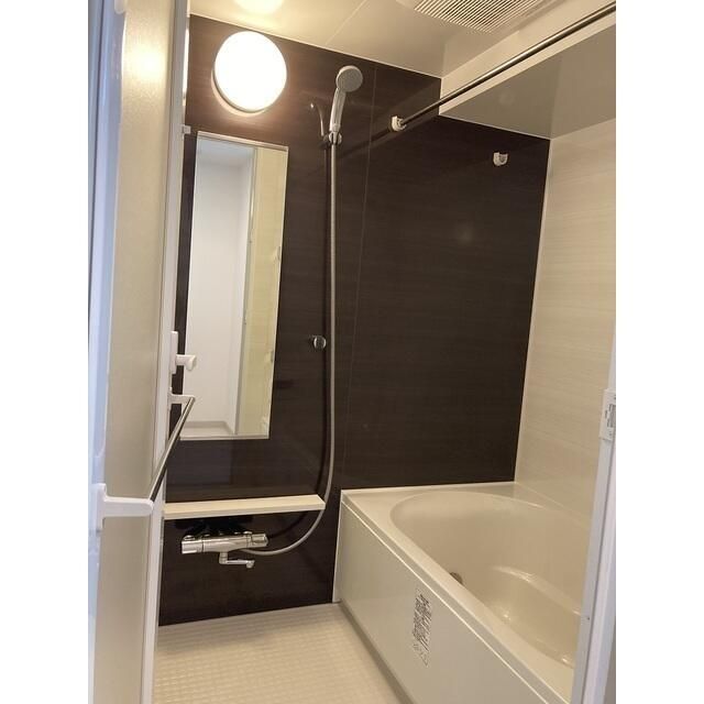 バス・シャワールーム　きれいなお風呂です