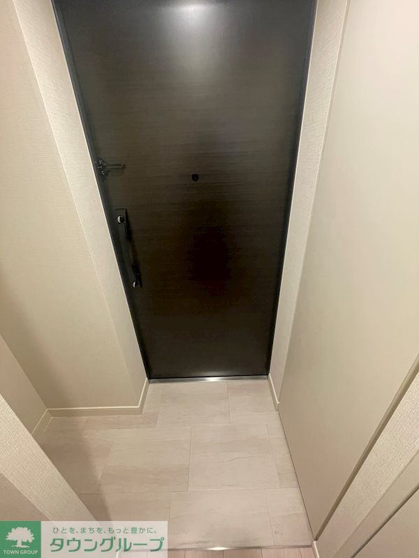 玄関　※参考写真