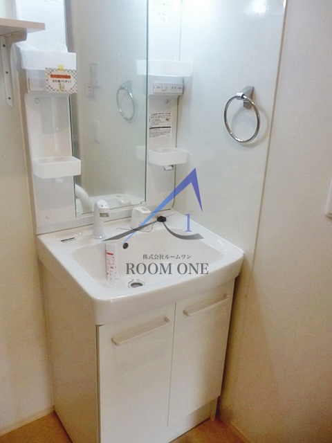 洗面設備　独立洗面台です。