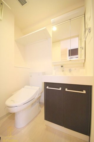 洗面設備　エステムプラザ大手前エヴァース