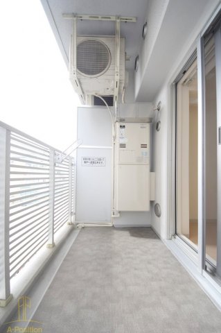 バルコニー　エステムプラザ大手前エヴァース