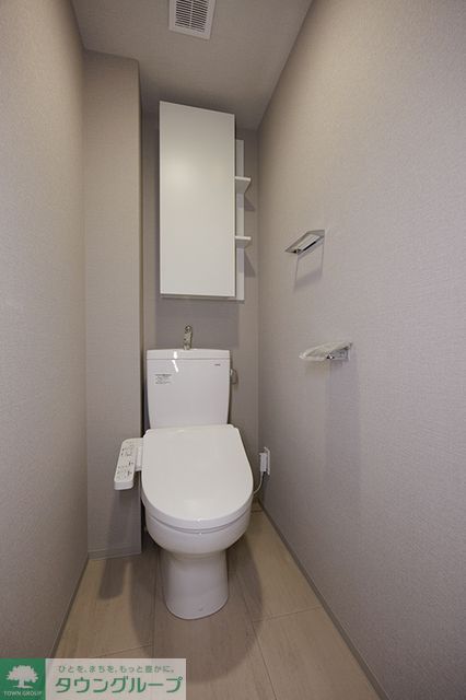 トイレ　※写真は同タイプ住戸です。