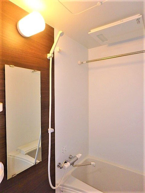 バス・シャワールーム　★浴室乾燥き付き★