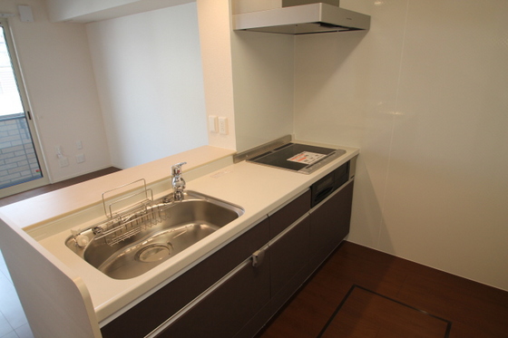 キッチン　※別部屋の写真です