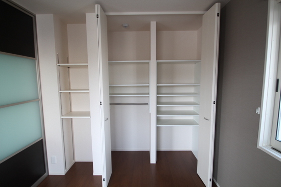 収納　※別部屋の写真です