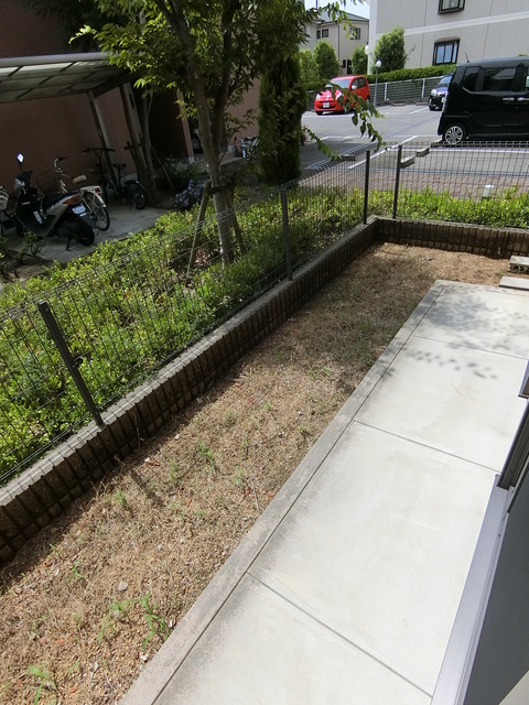 バルコニー　専用庭