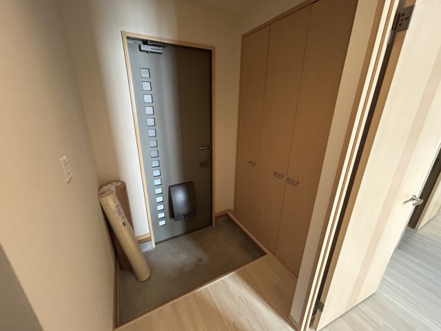 玄関　シューズインクローゼット